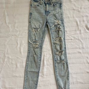 Light Wash High Rise Jeggings